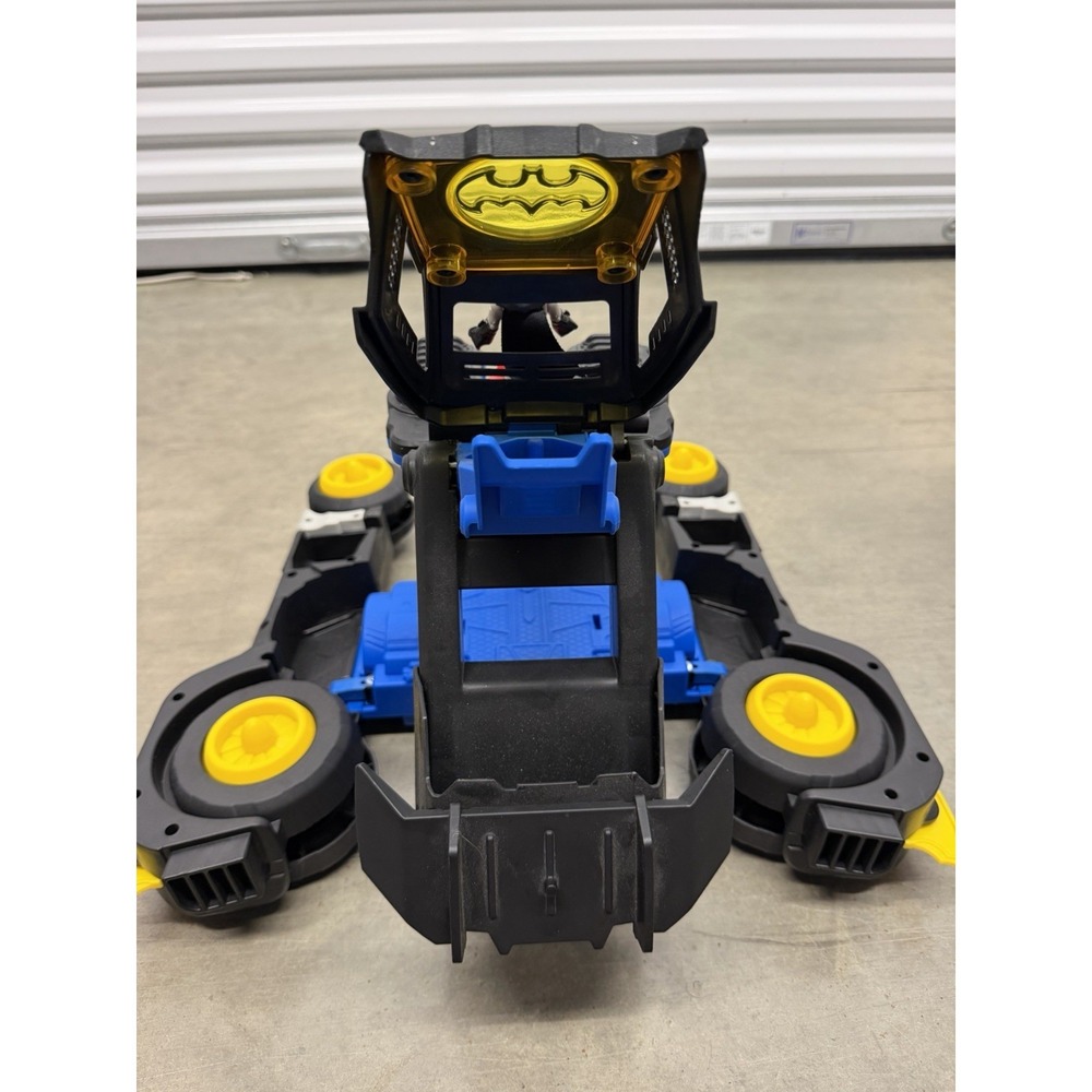 Fisher Price Imaginext DC Transforming BATMAN Batmobile R/C Car - Tested Works - Picture 12 of 15